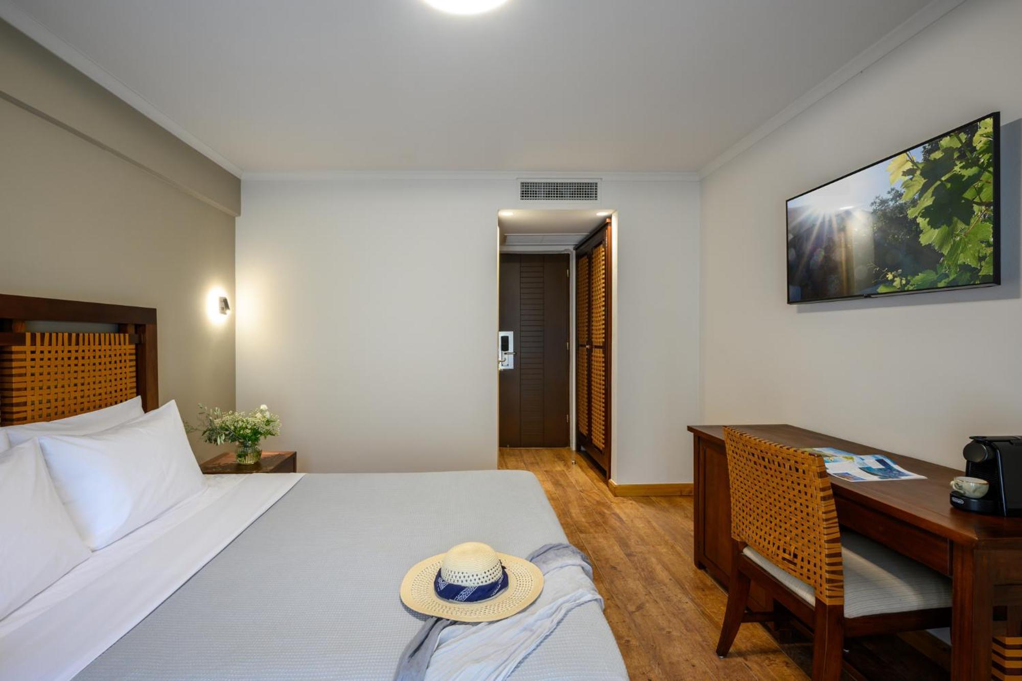 Elisso Boutique Hotel Vasiliki  Ngoại thất bức ảnh